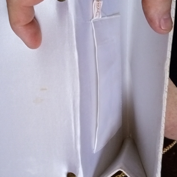 Vintage WALBAXG British Hong Kong Hand Beaded Leather Shoulder Bag Clutch Purse. - Picture 6 of 16